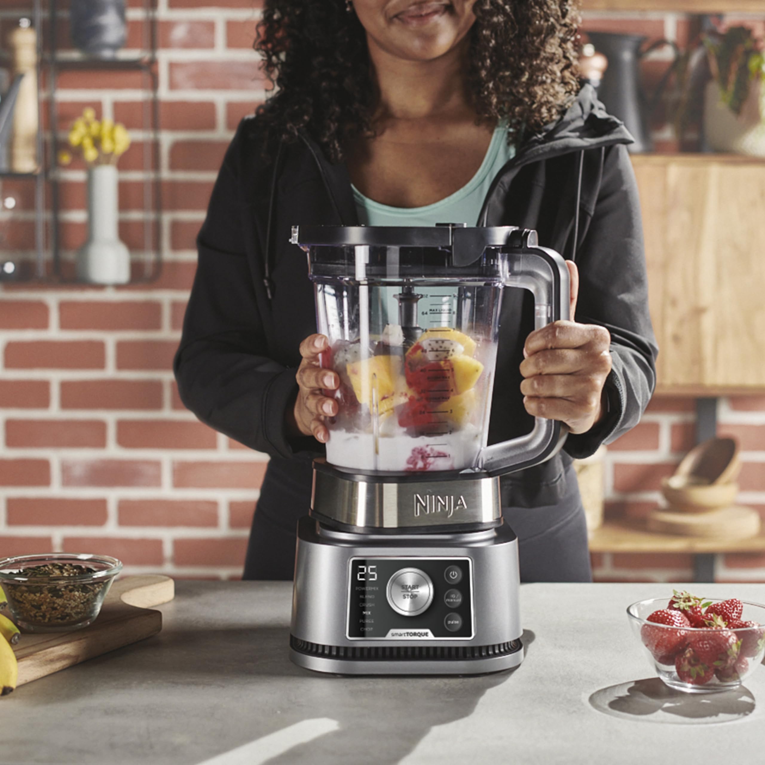 Ninja Foodi 3-in-1 Power Nutri Mixer, 2,1L Krug, 1200W, Smoothies & Aufstriche, Silber